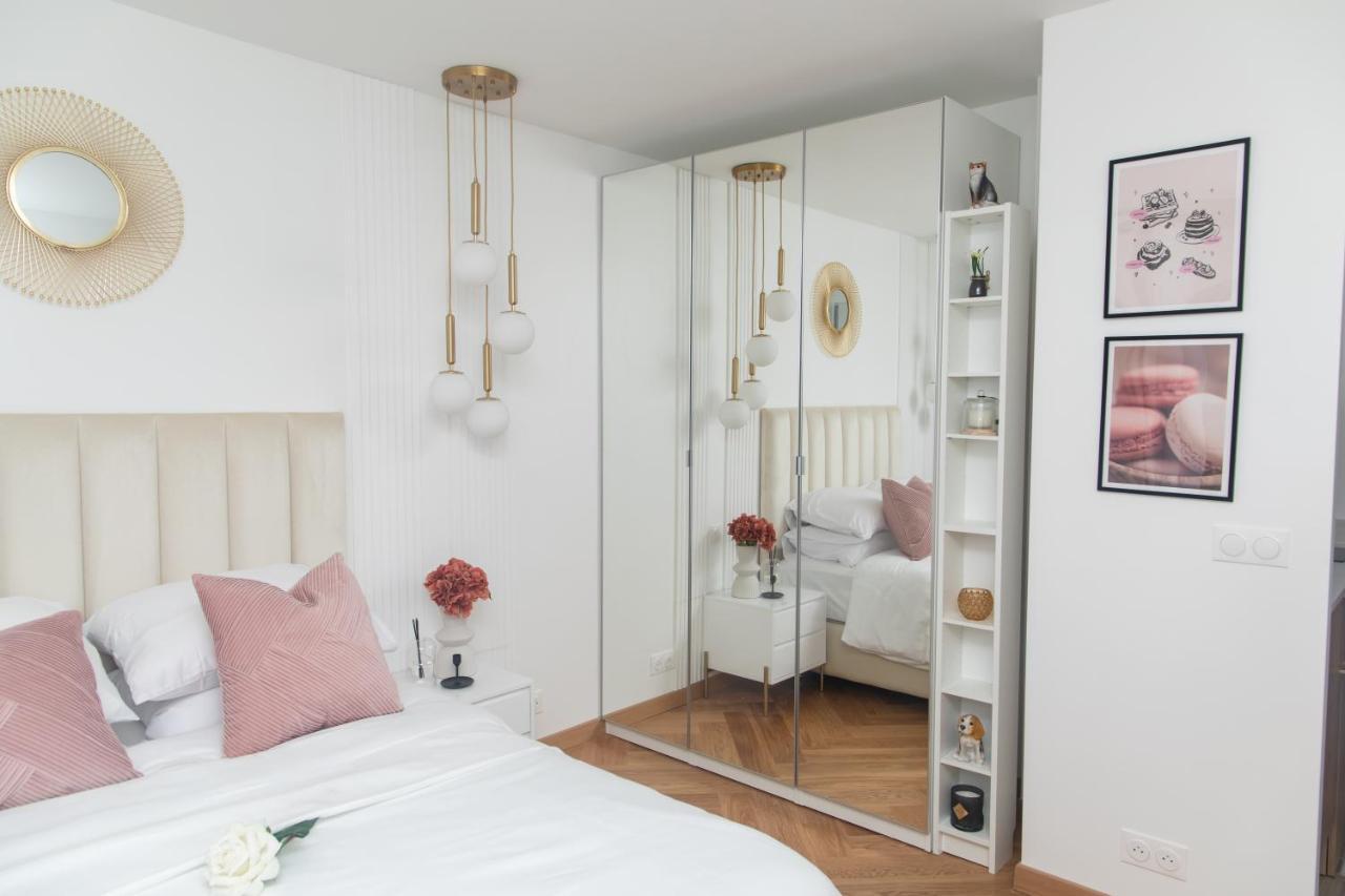 Paris' Premium Romantic Studio Luaran gambar
